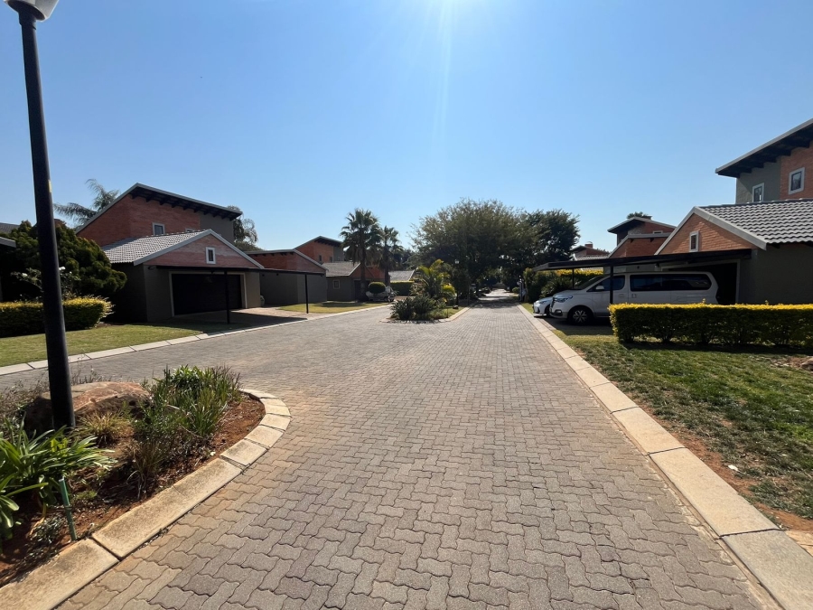 3 Bedroom Property for Sale in Waterval East North West